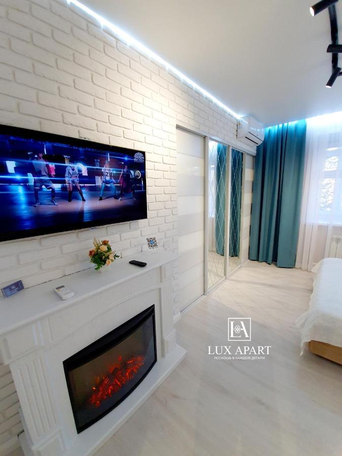 Karagandy Lux Апартаменты В Центре Караганды На 45 Квартале מראה חיצוני תמונה